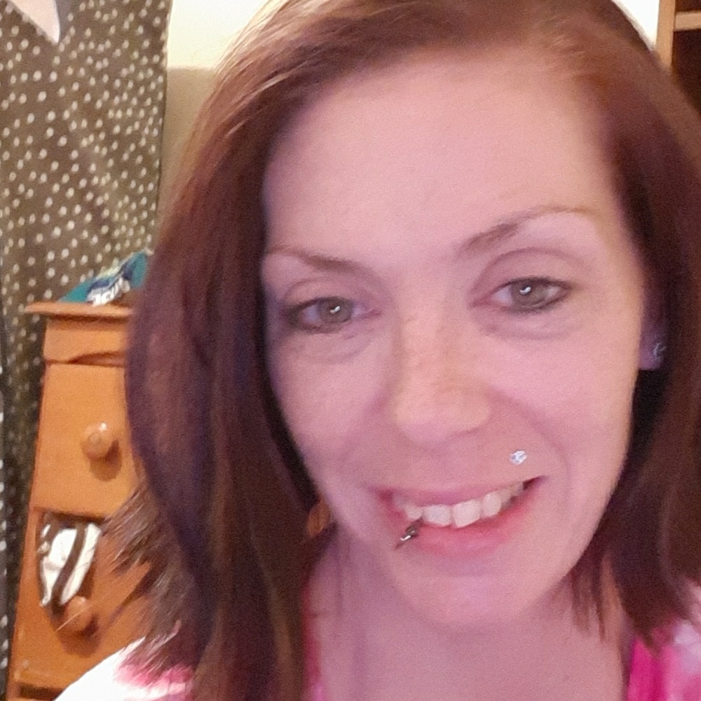 Meet your Posher, Toni